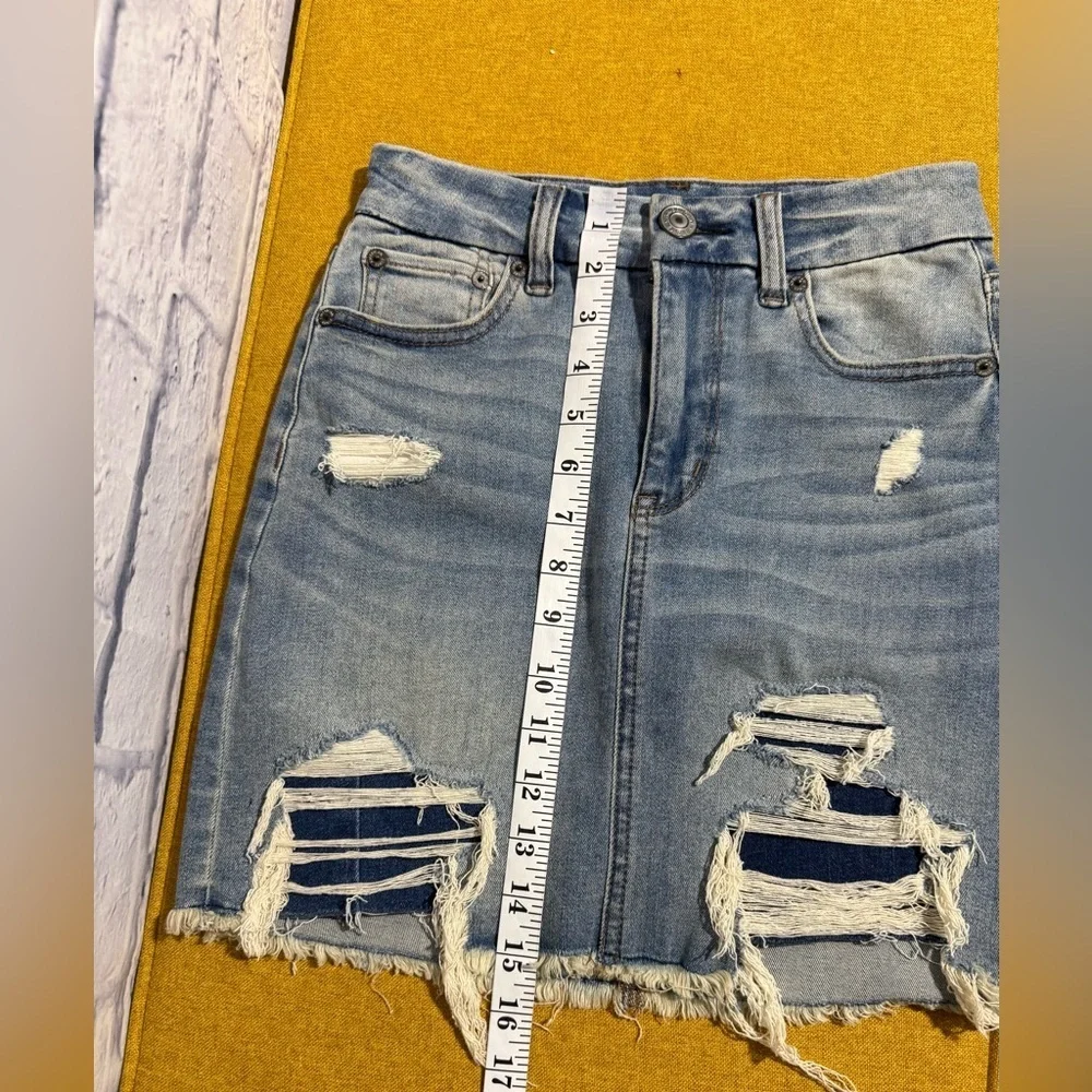 American Eagle Next Level Stretch Curvy Hi-Rise Denim Skirt, Size 00